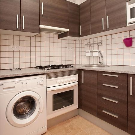 Enjoy Apartments Vp Camp Nou Barcelona Buitenkant foto