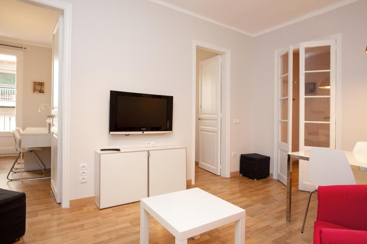 Enjoy Apartments Vp Camp Nou Barcelona Buitenkant foto